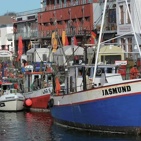 Quaint In By The Sea * Kuehlungsborn